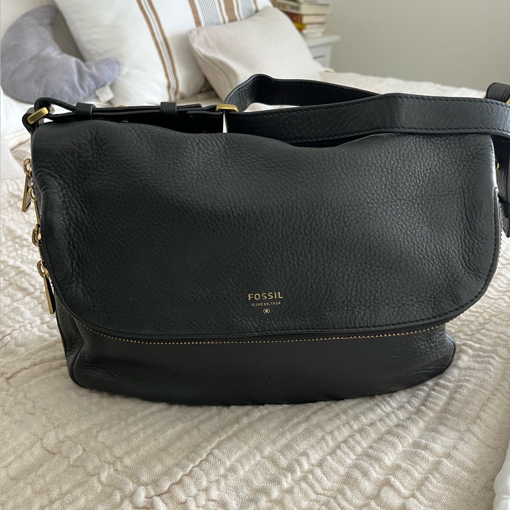 Fossil shoulder bag